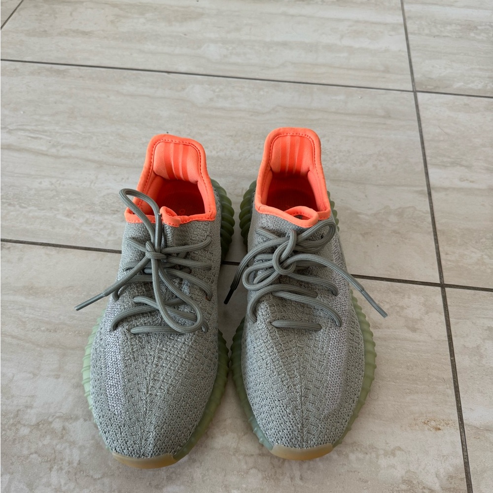 yeezys